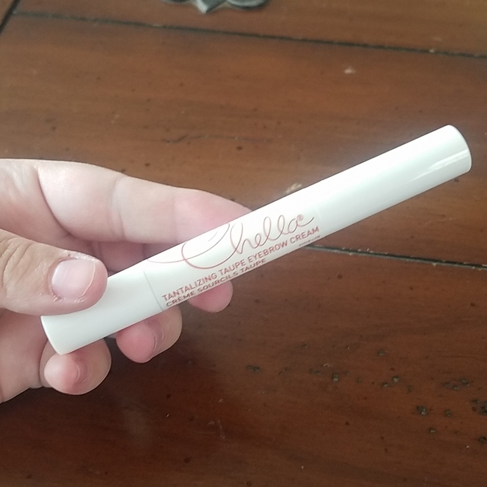 Chella brow pomade in taupe